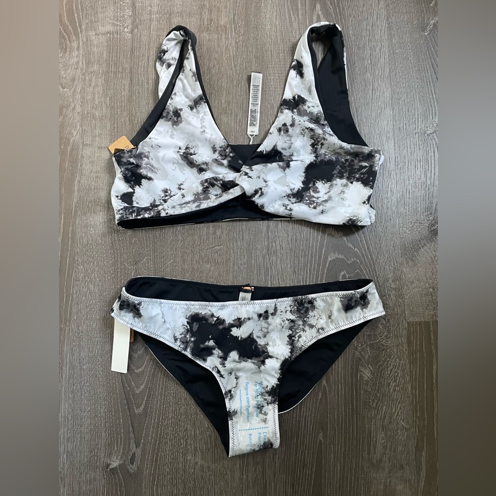 NWT Victorias Secret PINK reversible tie-dye cheeky bikini black / white - S/L